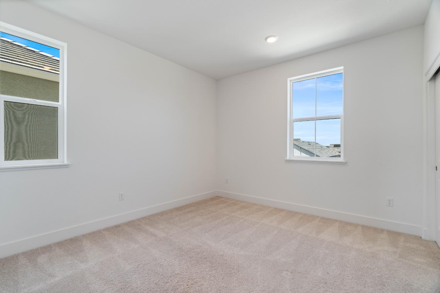 Detail Gallery Image 20 of 46 For 8358 Akino Ct, Elk Grove,  CA 95757 - 4 Beds | 3/1 Baths