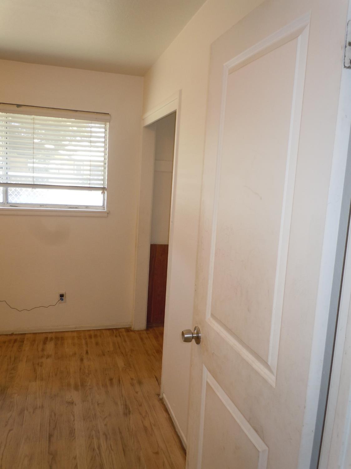 Detail Gallery Image 8 of 33 For 7100 20th St, Sacramento,  CA 95822 - 3 Beds | 2 Baths