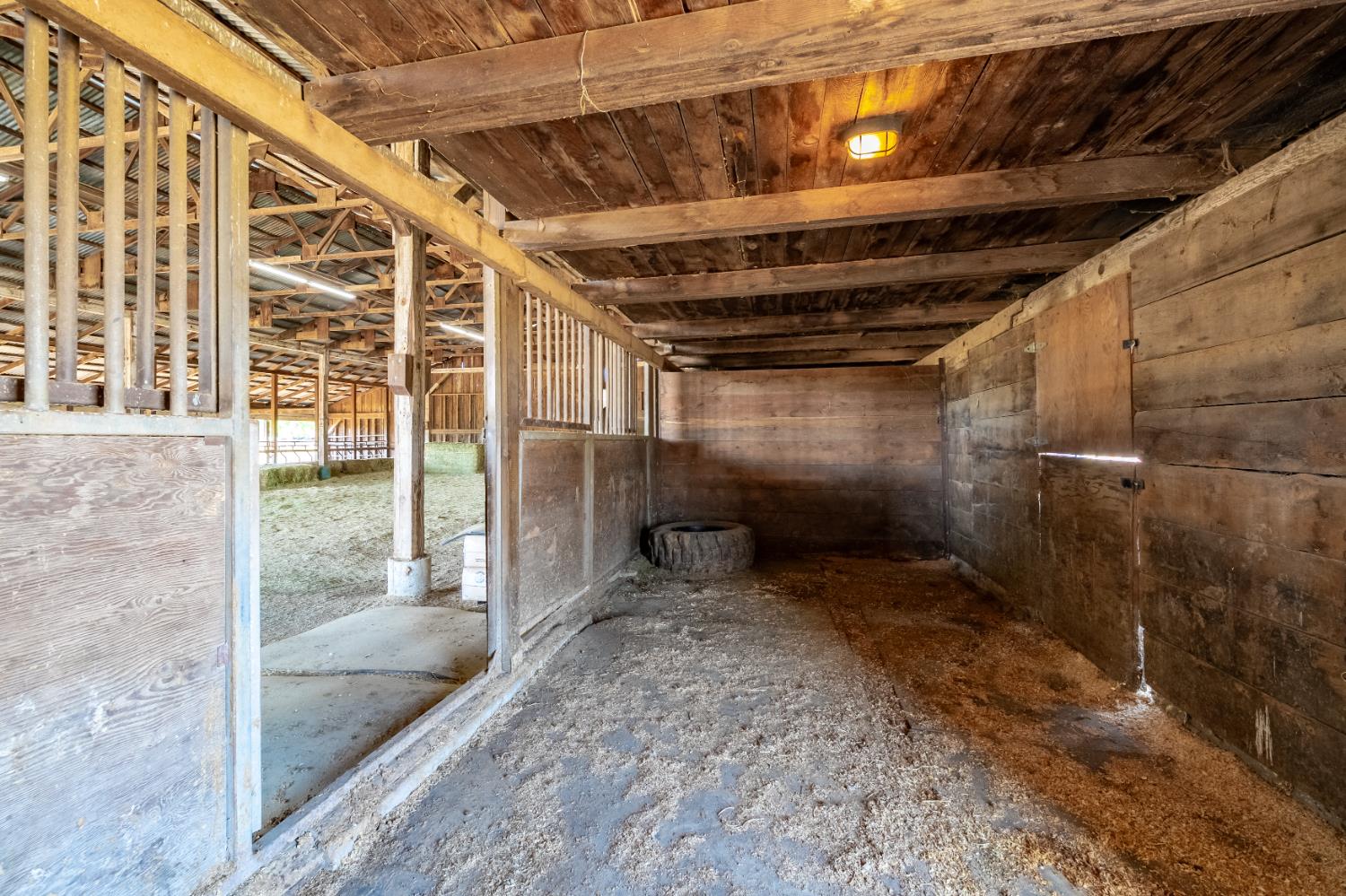 Detail Gallery Image 44 of 89 For 15605 Johnson Rd, Red Bluff,  CA 96080 - 4 Beds | 4 Baths