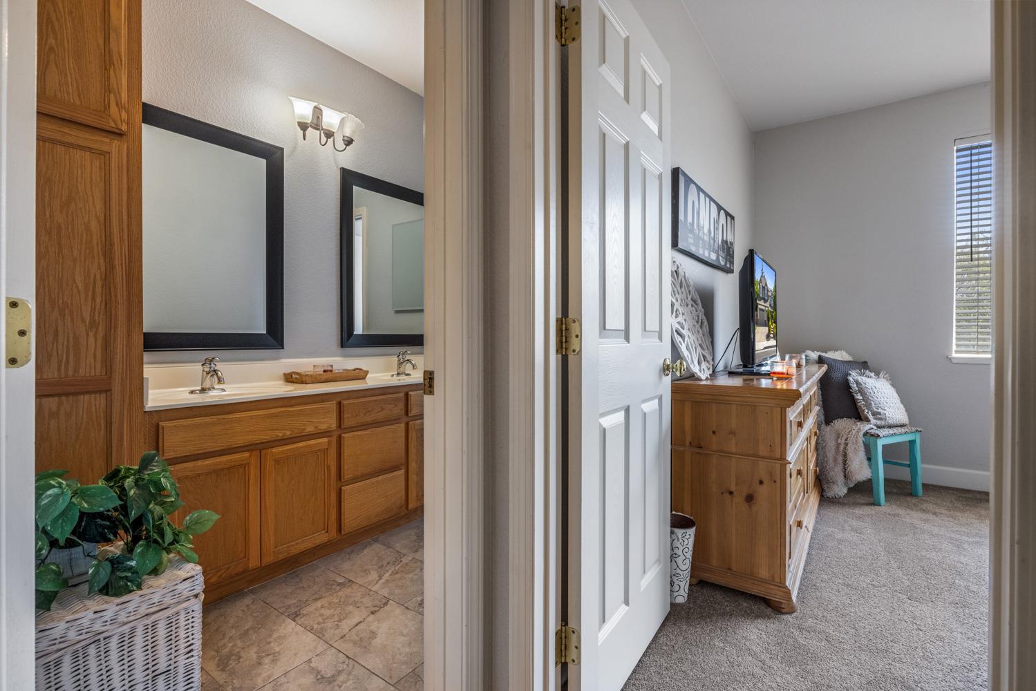 Detail Gallery Image 46 of 67 For 2550 Garazi, Tracy,  CA 95304 - 5 Beds | 3/2 Baths