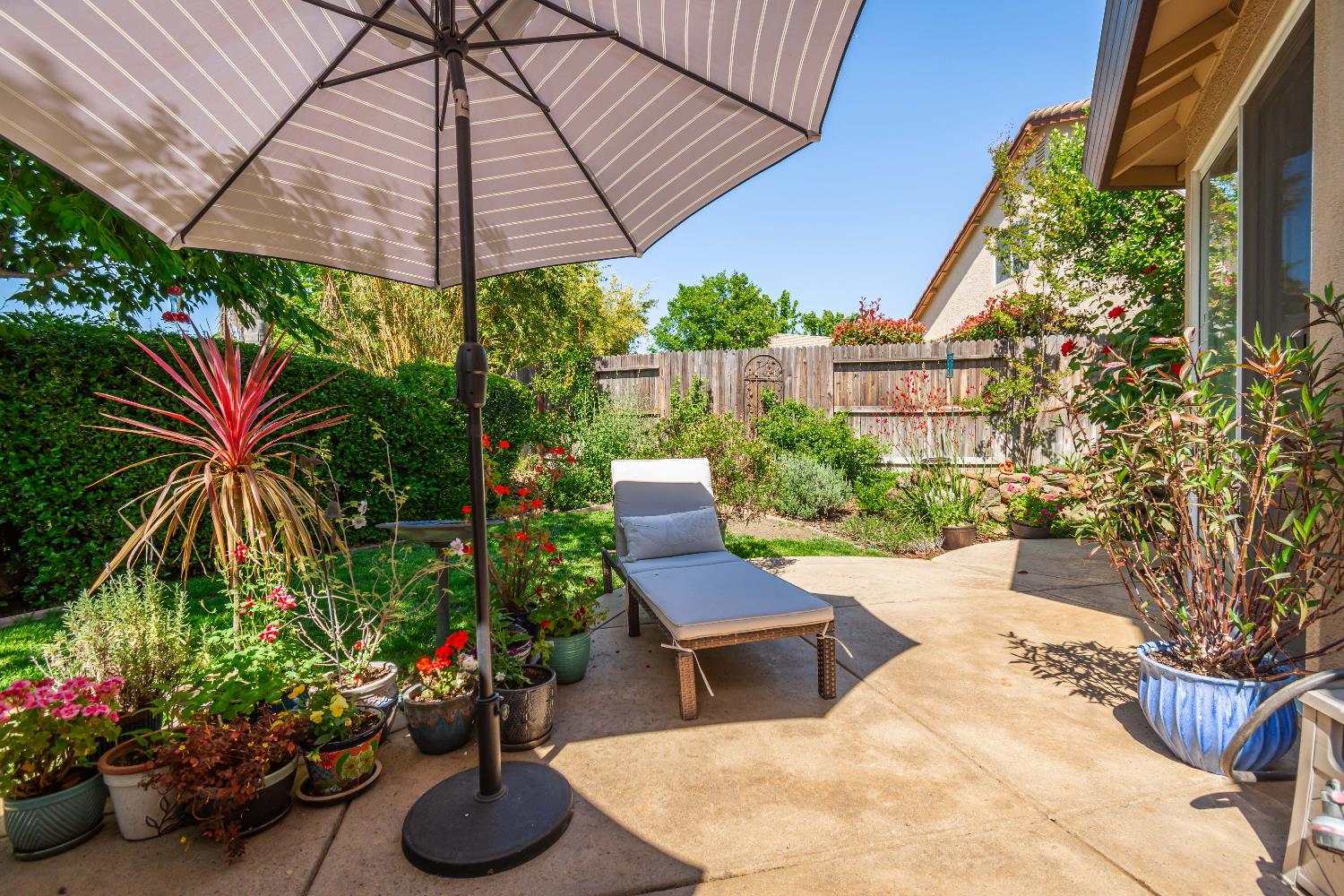 Detail Gallery Image 38 of 48 For 320 Leckenby Way, Folsom,  CA 95630 - 3 Beds | 2 Baths