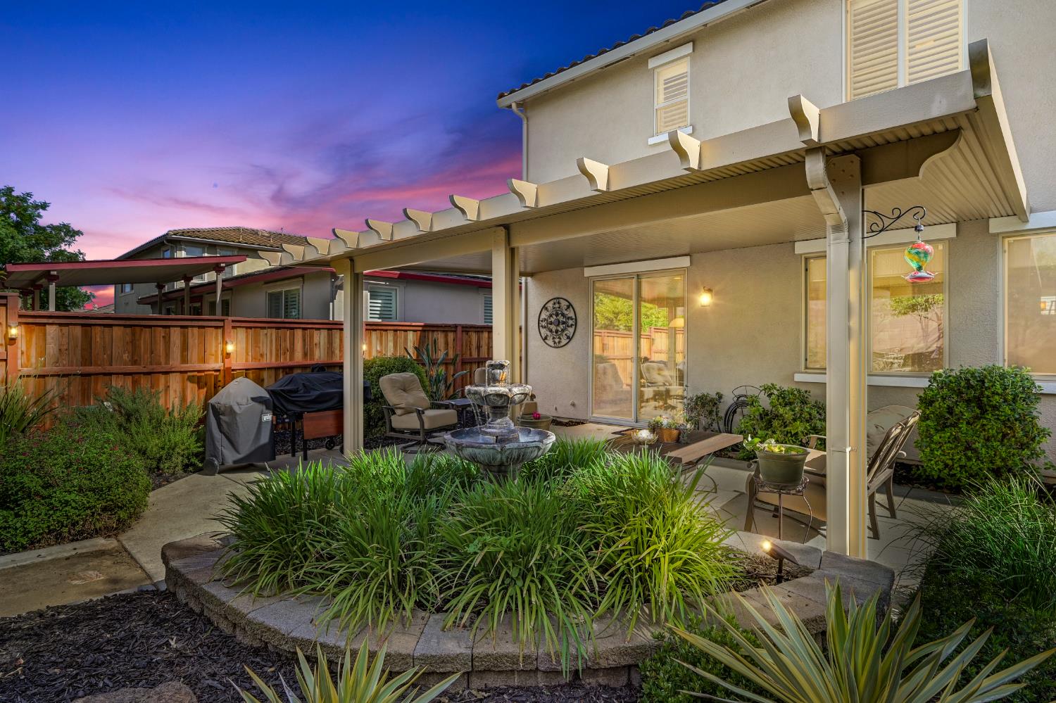 Detail Gallery Image 95 of 96 For 12379 El Portal Way, Rancho Cordova,  CA 95742 - 3 Beds | 2/1 Baths