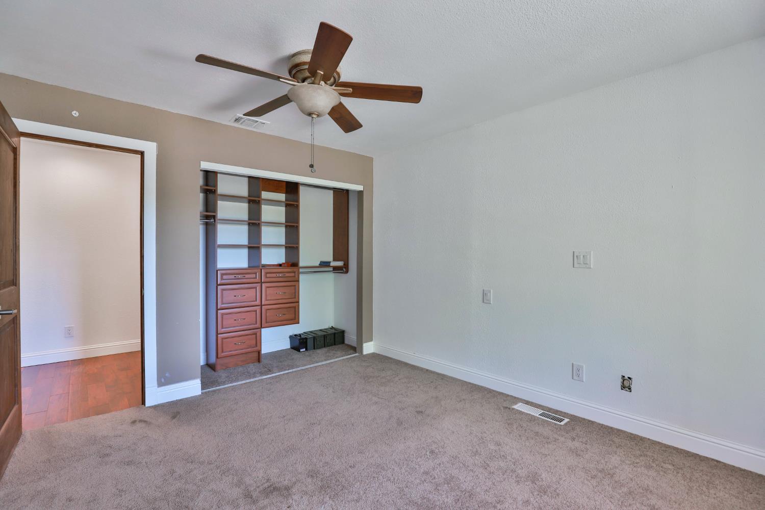 Detail Gallery Image 37 of 96 For 3081 Little Spur, Somerset,  CA 95684 - 3 Beds | 2 Baths