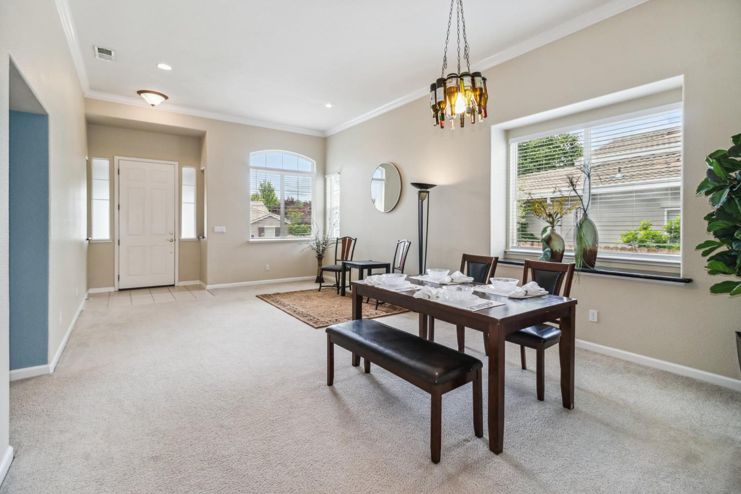 Detail Gallery Image 12 of 67 For 2039 Petruchio Way, Roseville,  CA 95661 - 4 Beds | 3 Baths