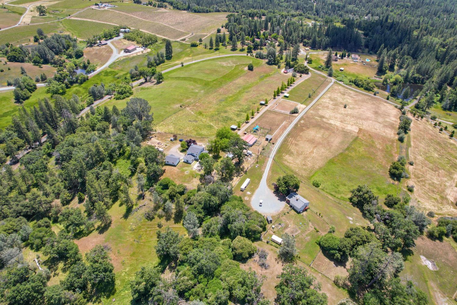Detail Gallery Image 69 of 96 For 3081 Little Spur, Somerset,  CA 95684 - 3 Beds | 2 Baths