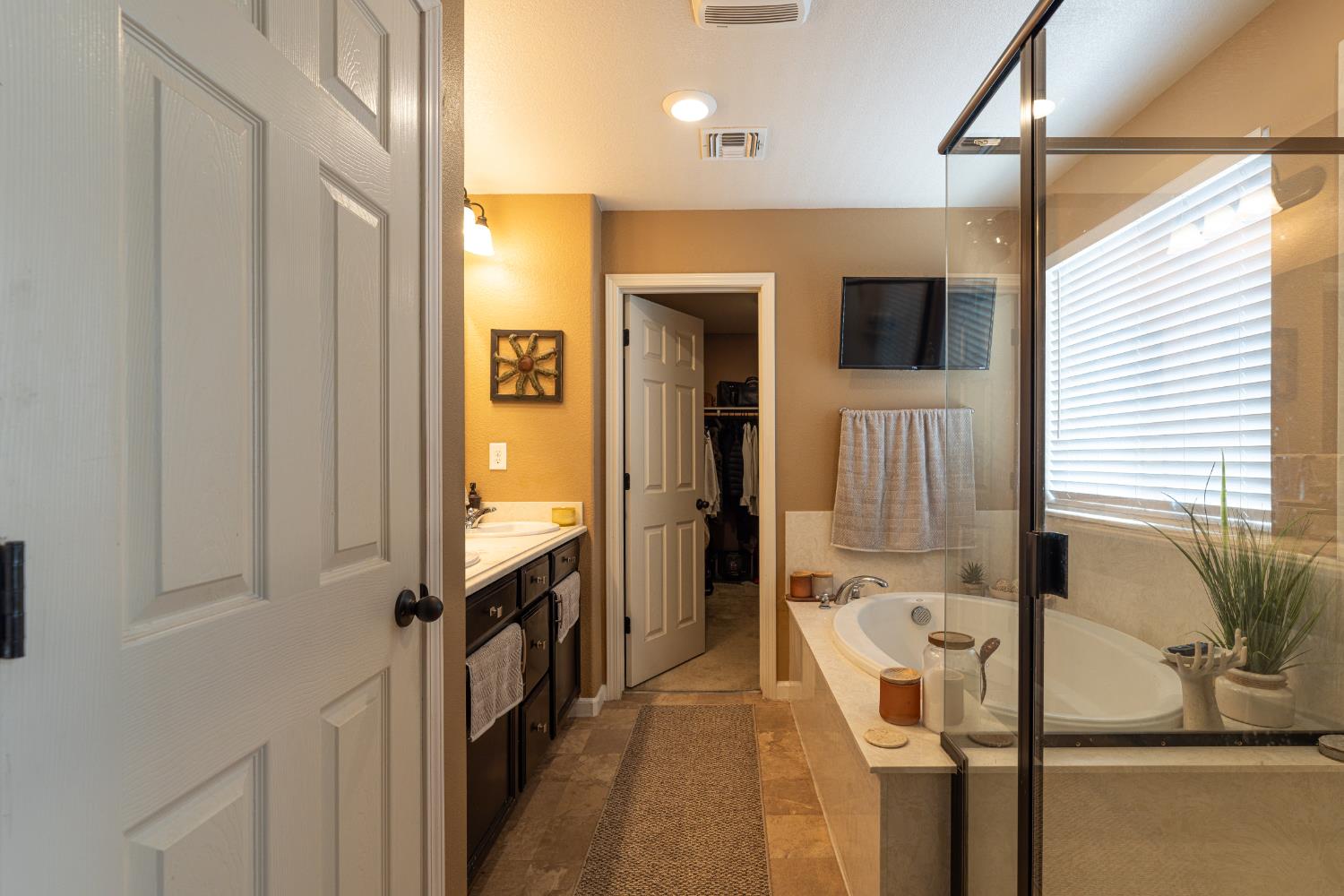 Detail Gallery Image 40 of 52 For 5271 Cloud Crest Way, Sacramento,  CA 95835 - 3 Beds | 2/1 Baths