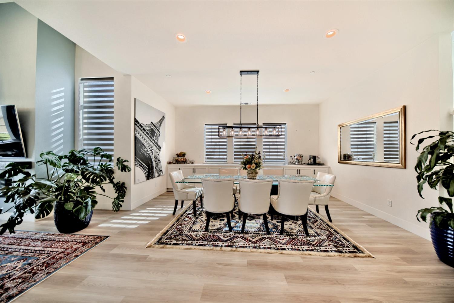 Detail Gallery Image 13 of 98 For 2931 Granger St, Tracy,  CA 95377 - 5 Beds | 4/1 Baths