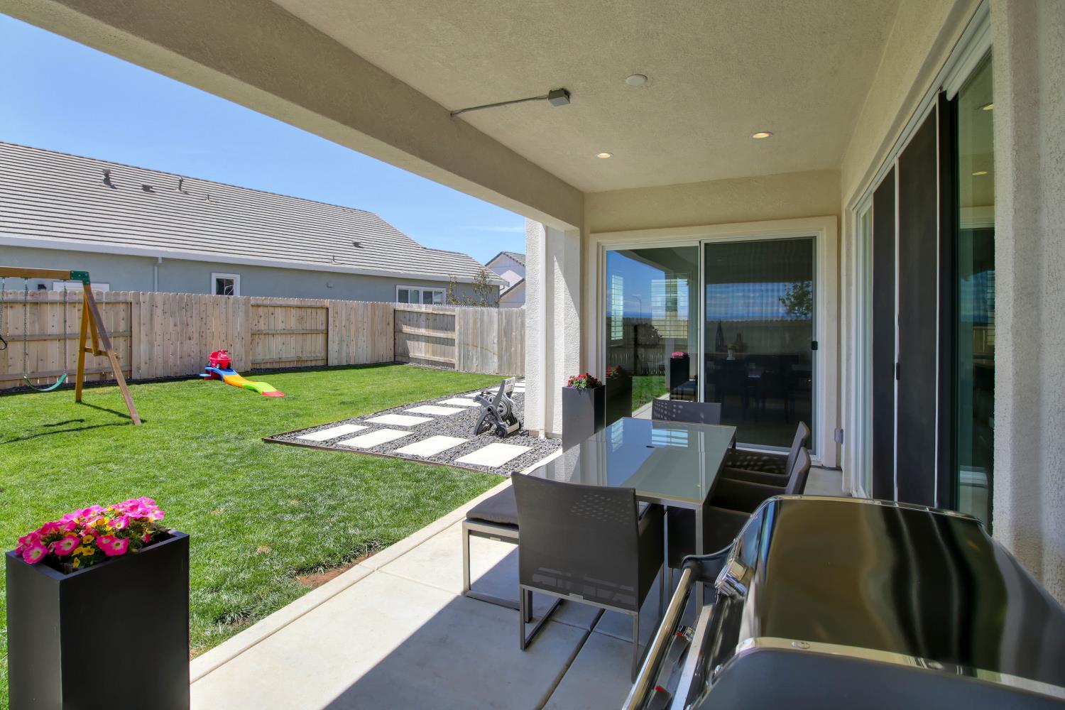 Detail Gallery Image 63 of 69 For 12818 Mission Peak Way, Rancho Cordova,  CA 95742 - 5 Beds | 4/1 Baths