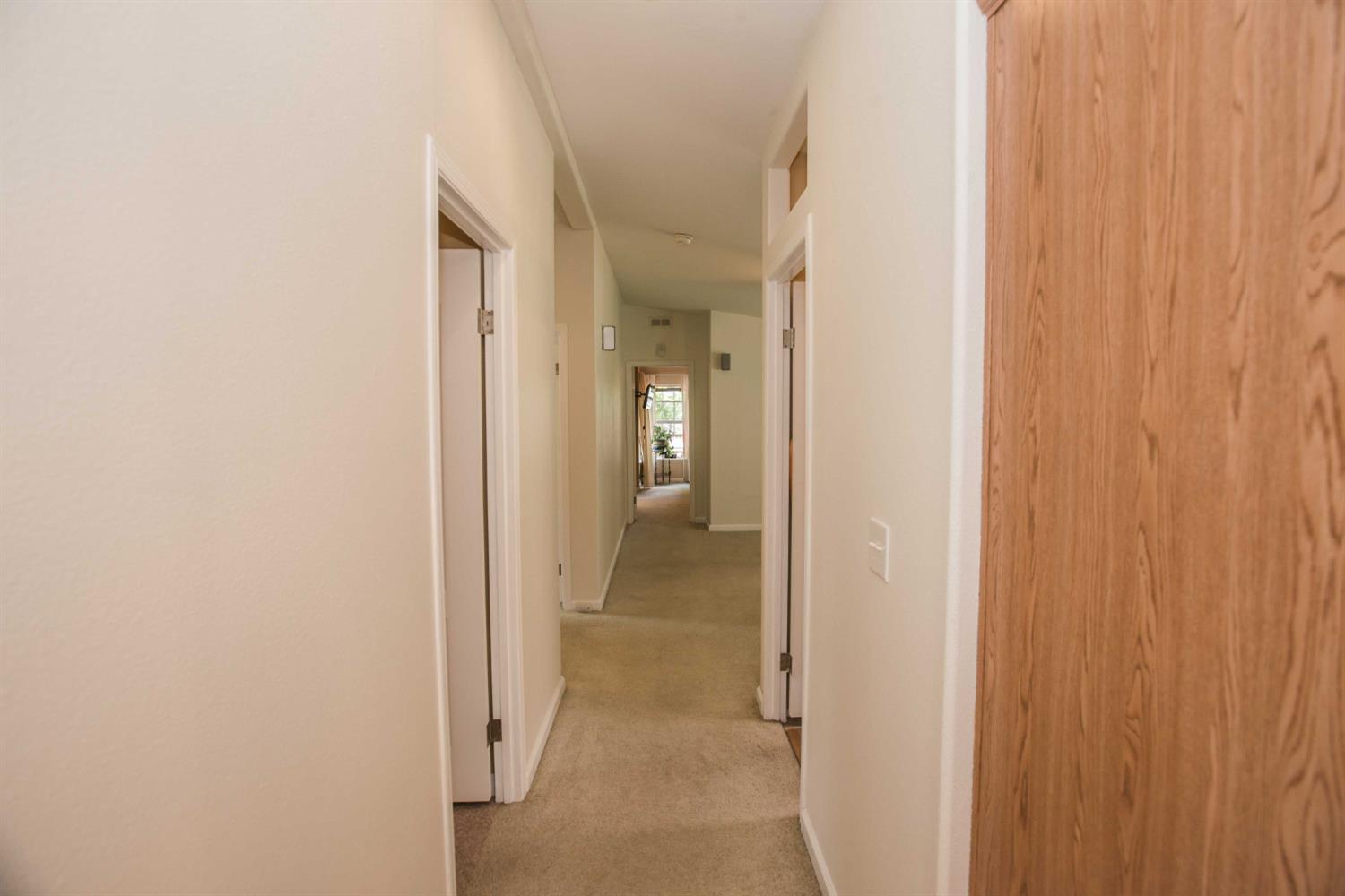 Detail Gallery Image 39 of 59 For 6946 27th St, Sacramento,  CA 95822 - 3 Beds | 2 Baths