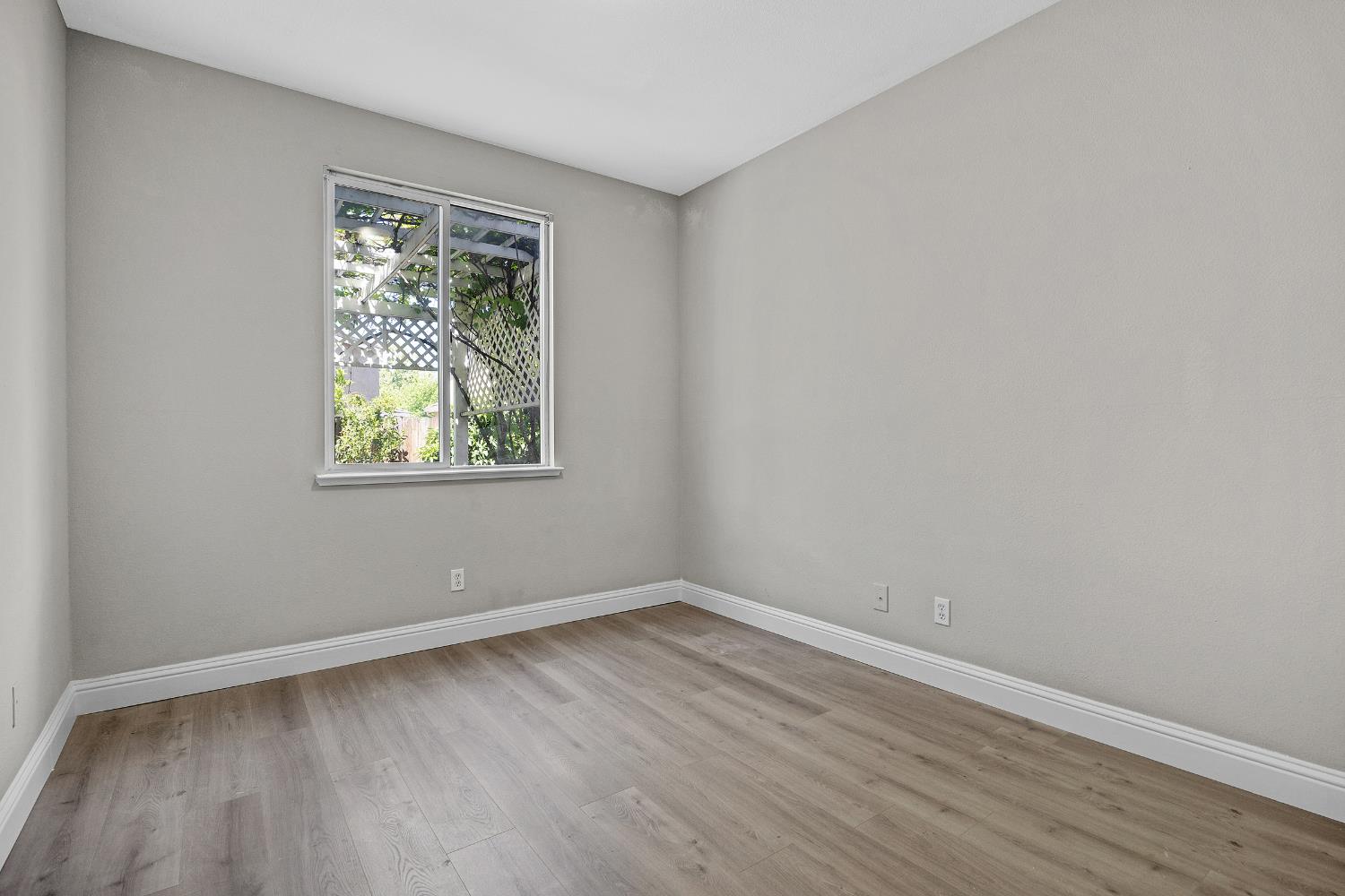 Detail Gallery Image 16 of 40 For 2963 Rugby Ct, Tracy,  CA 95377 - 5 Beds | 3 Baths