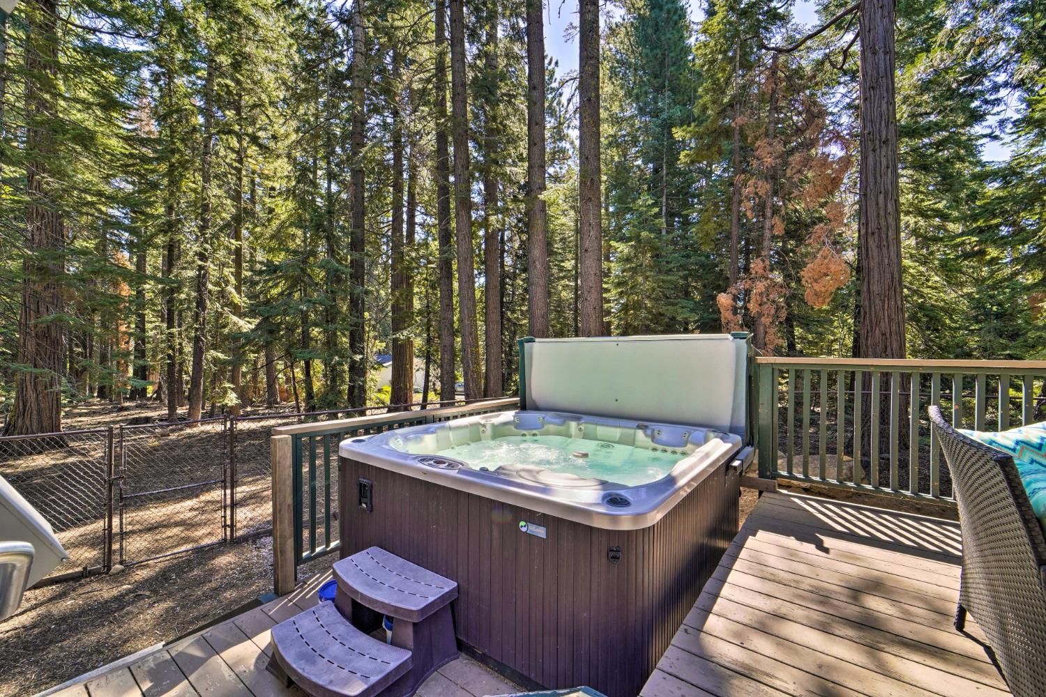 Detail Gallery Image 23 of 25 For 391 Tahoe Woods Blvd, Tahoe City,  CA 96145 - 3 Beds | 2 Baths