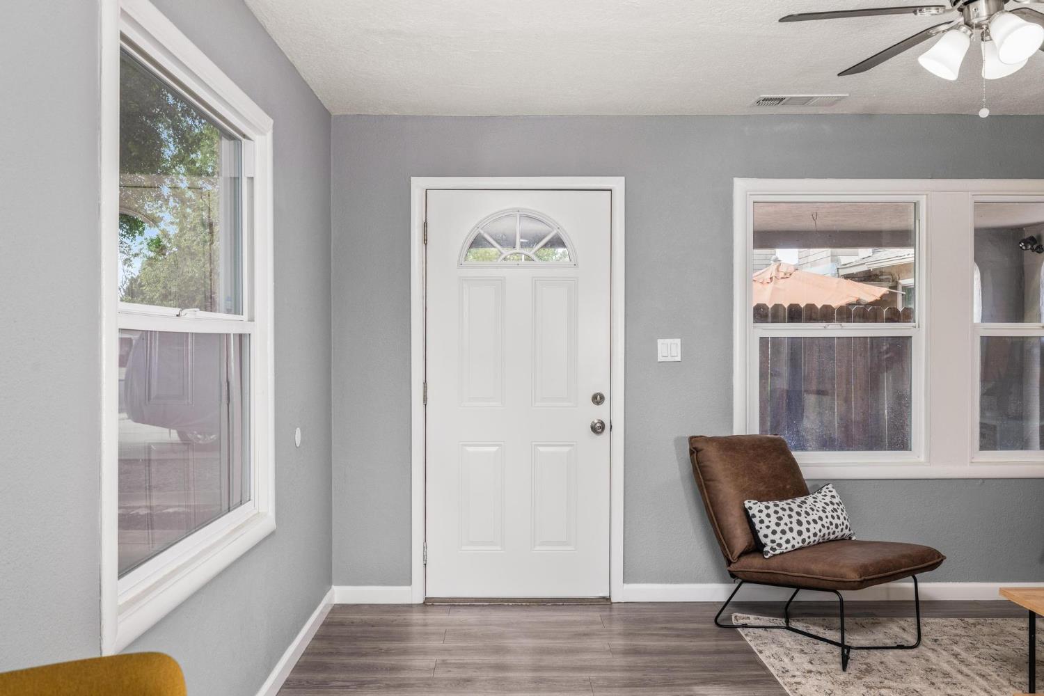 Detail Gallery Image 8 of 27 For 322 N Grant Ave, Manteca,  CA 95336 - 2 Beds | 1 Baths