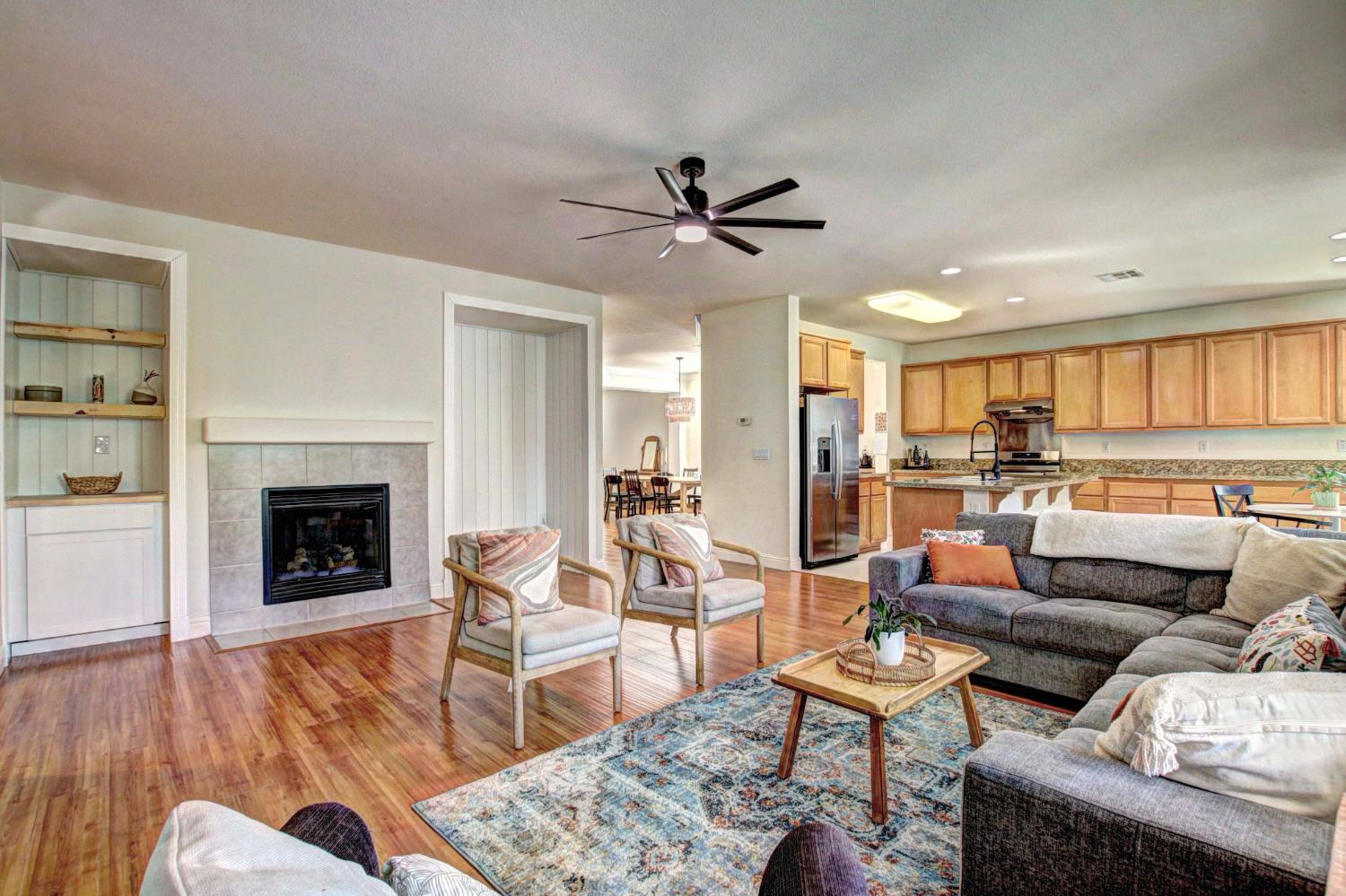 Detail Gallery Image 14 of 58 For 1461 Cortina Rd, West Sacramento,  CA 95691 - 5 Beds | 3 Baths