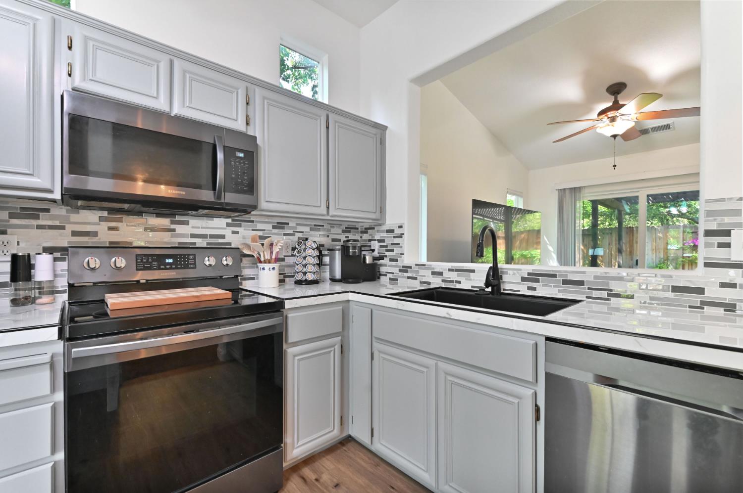 Detail Gallery Image 27 of 55 For 2535 Bridle Creek Ct, Tracy,  CA 95377 - 2 Beds | 2 Baths