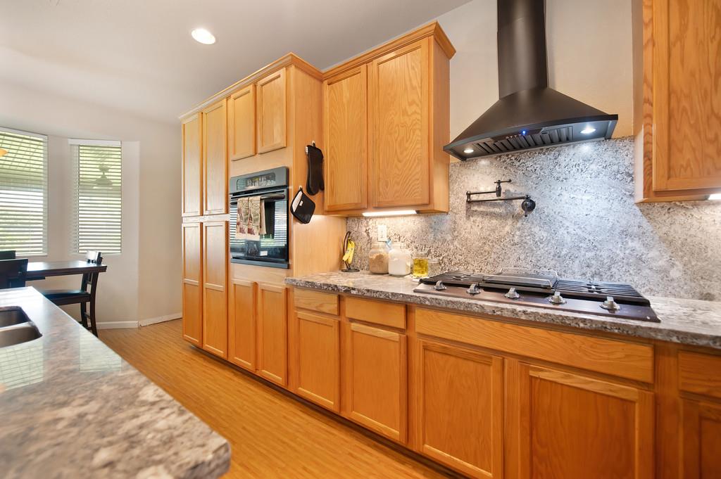 Detail Gallery Image 21 of 42 For 1437 Freeman Ct, Plumas Lake,  CA 95961 - 3 Beds | 2 Baths
