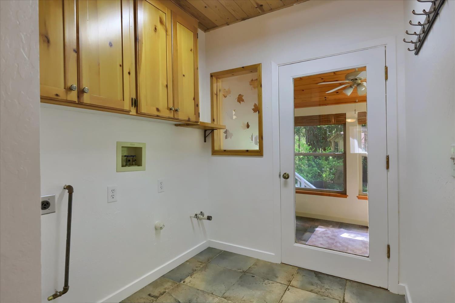 Detail Gallery Image 35 of 76 For 16800 Sun Bloom Way, Nevada City,  CA 95959 - 4 Beds | 3 Baths