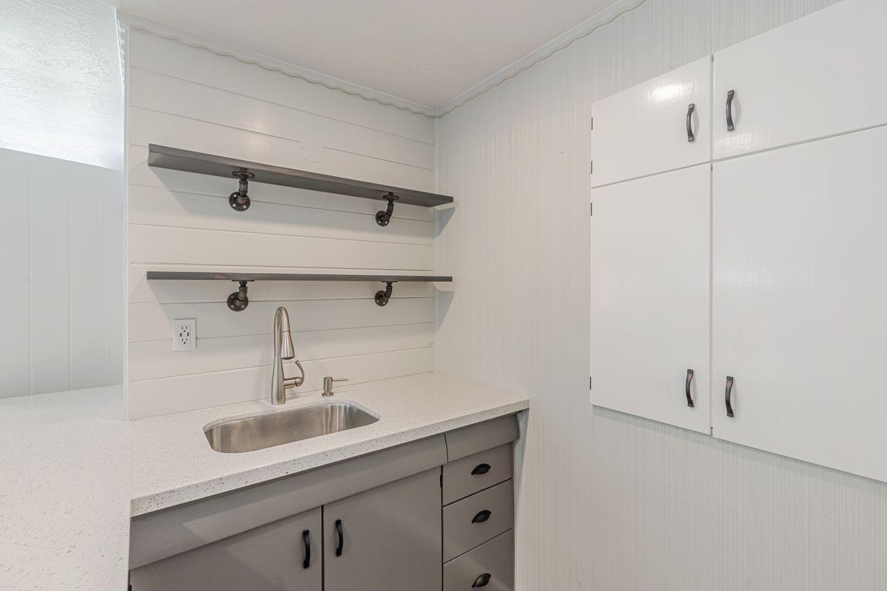 Detail Gallery Image 54 of 68 For 1800 8th Ave, Sacramento,  CA 95818 - 4 Beds | 1/1 Baths