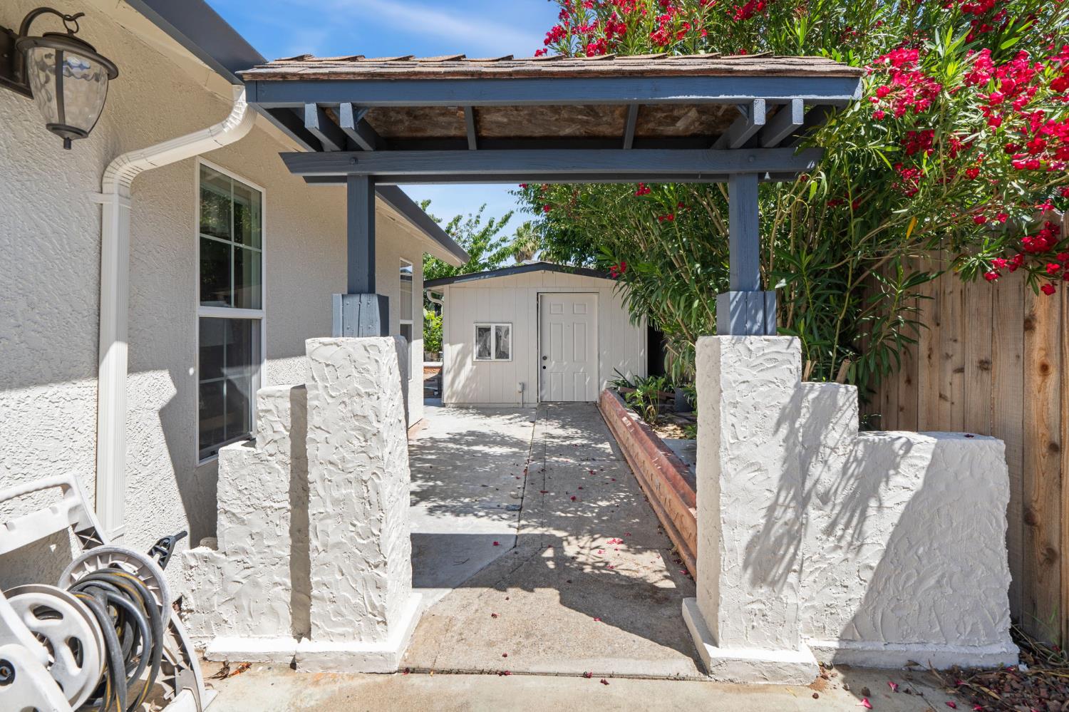 Detail Gallery Image 26 of 26 For 1406 Santa Fe Cir, Roseville,  CA 95678 - 4 Beds | 2 Baths