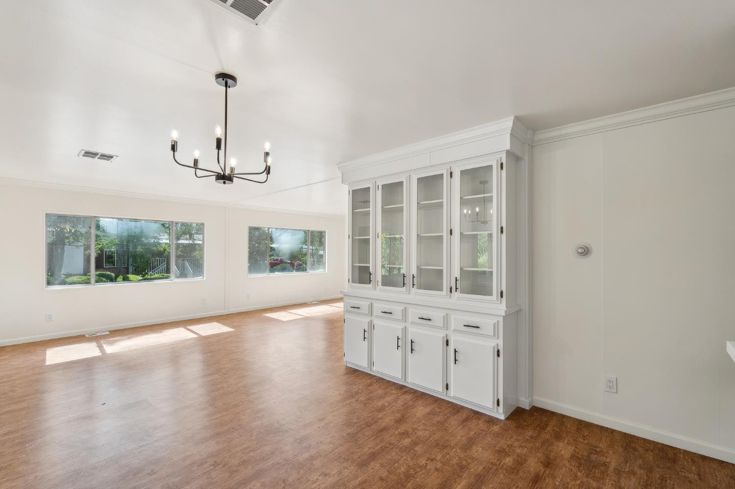Detail Gallery Image 6 of 29 For 440 Nugget, Folsom,  CA 95630 - 2 Beds | 2 Baths