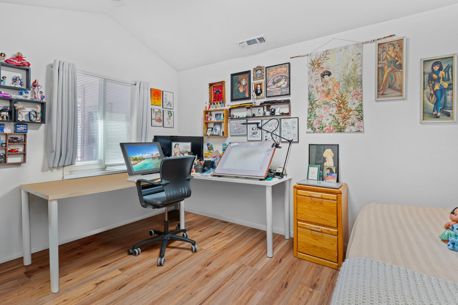 Detail Gallery Image 22 of 26 For 126 Carriage Ln, Grass Valley,  CA 95949 - 2 Beds | 2 Baths