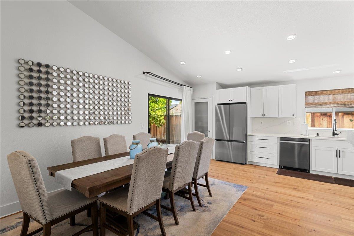 Detail Gallery Image 19 of 40 For 471 Pombo Square Dr, Tracy,  CA 95376 - 3 Beds | 2 Baths