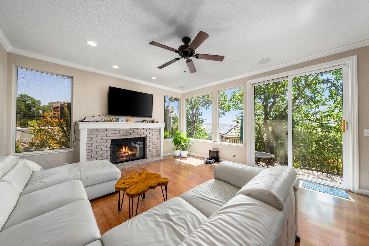 Roble Court, El Dorado Hills, California image 17