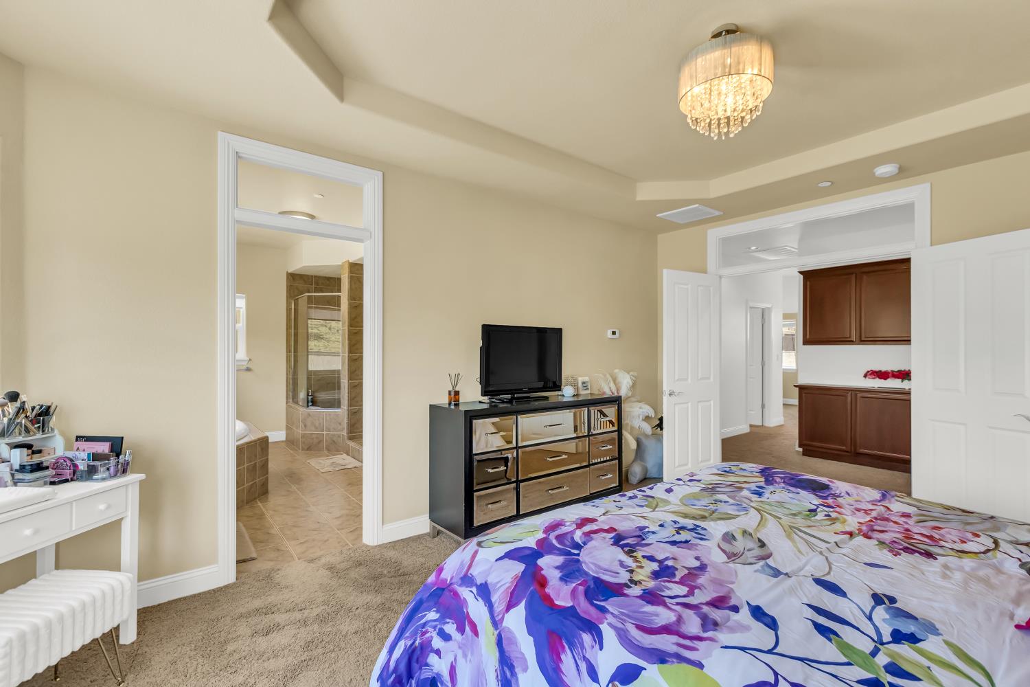Detail Gallery Image 43 of 76 For 8530 Mandorla Cir, Orangevale,  CA 95662 - 4 Beds | 3/1 Baths
