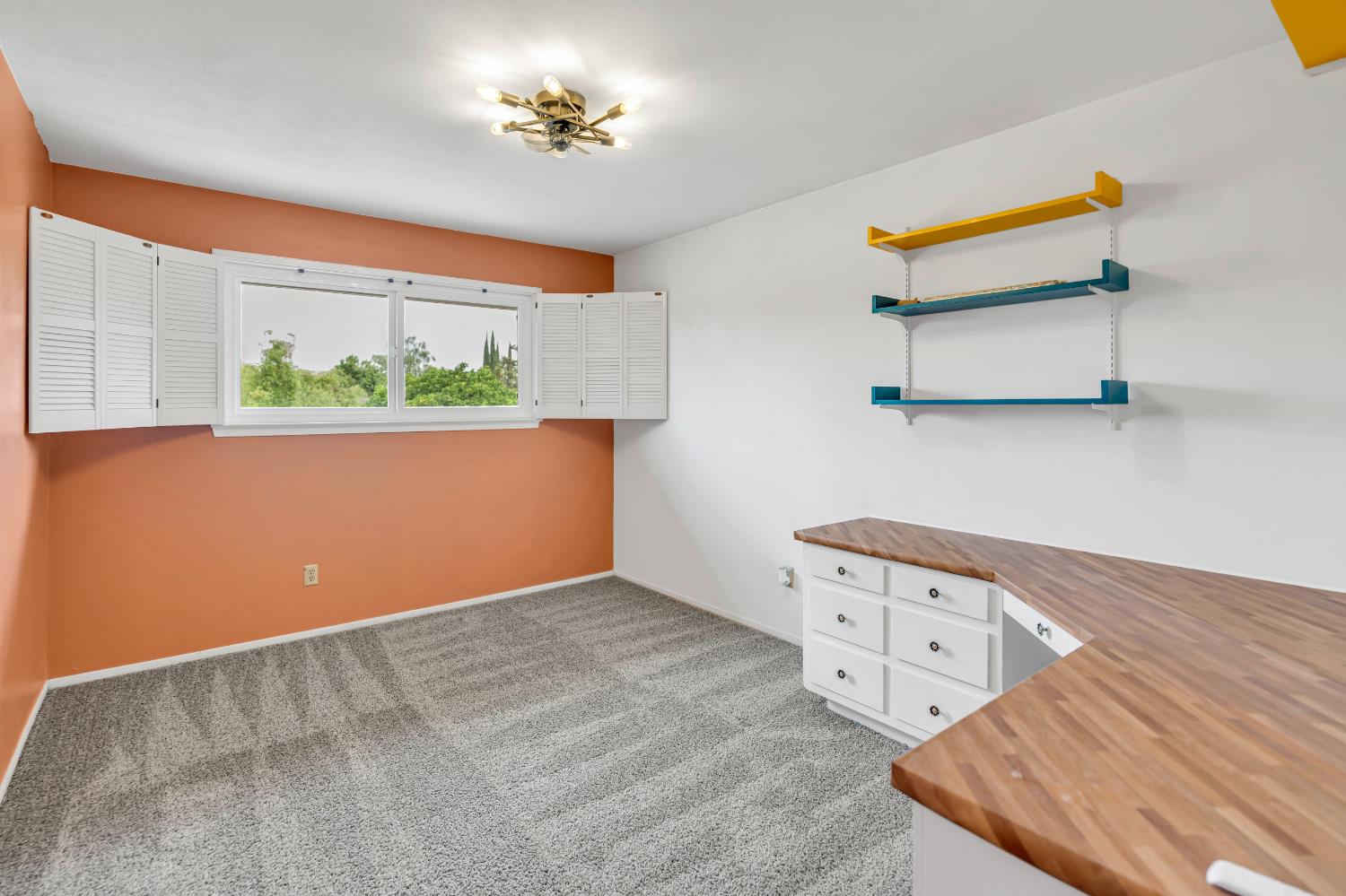 Detail Gallery Image 28 of 48 For 90 Parklite Cir, Sacramento,  CA 95831 - 4 Beds | 2/1 Baths