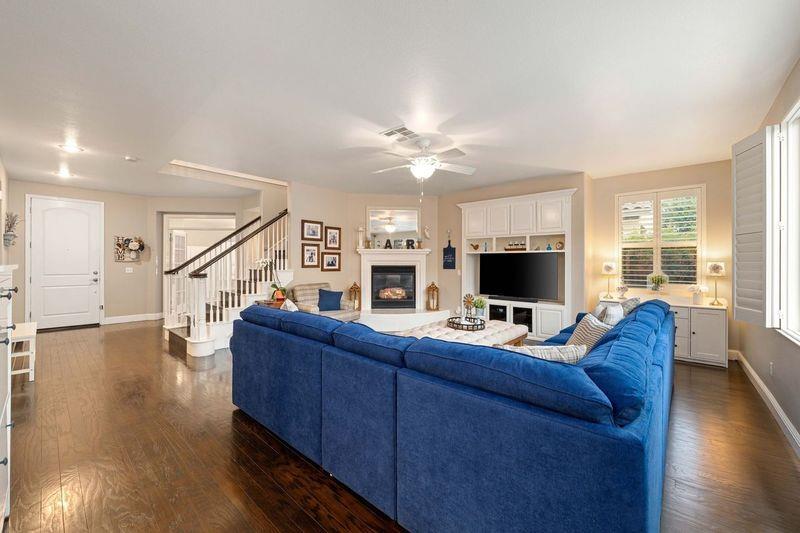 Detail Gallery Image 13 of 51 For 2240 Katzakian Way, Lodi,  CA 95242 - 4 Beds | 2/1 Baths
