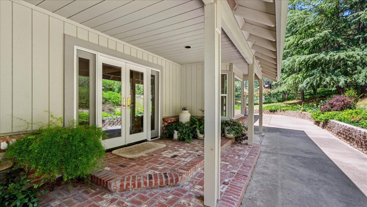 Rim View Circle, Auburn, California image 6