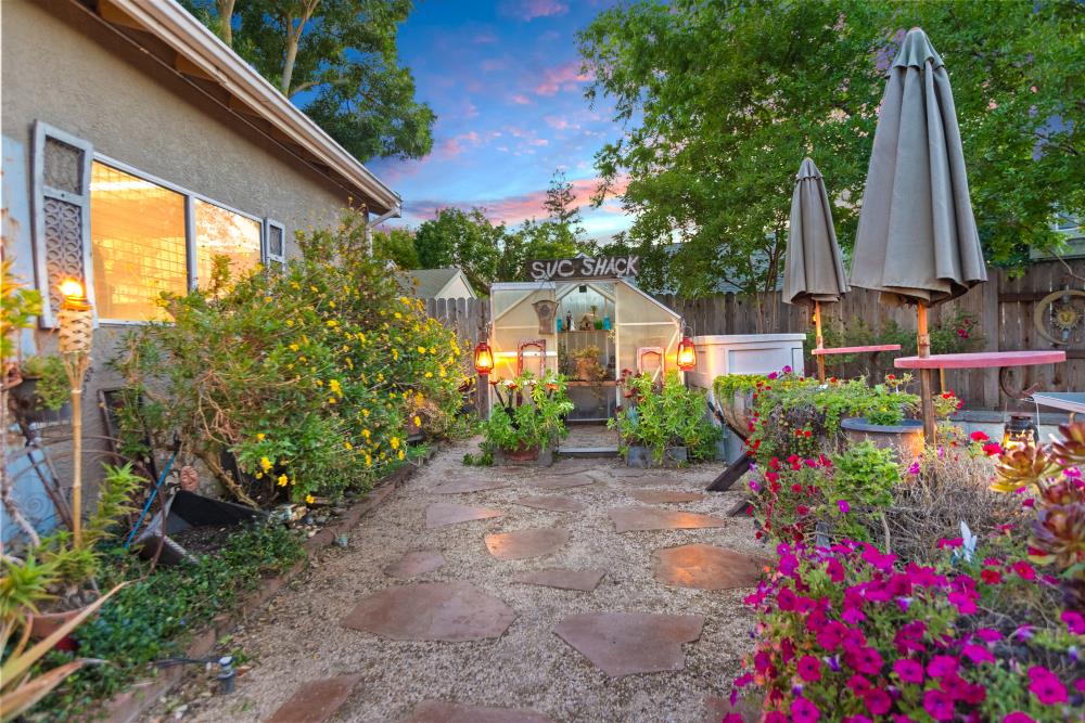 Detail Gallery Image 92 of 99 For 7020 Rathmore Ct, Elk Grove,  CA 95758 - 3 Beds | 2/1 Baths
