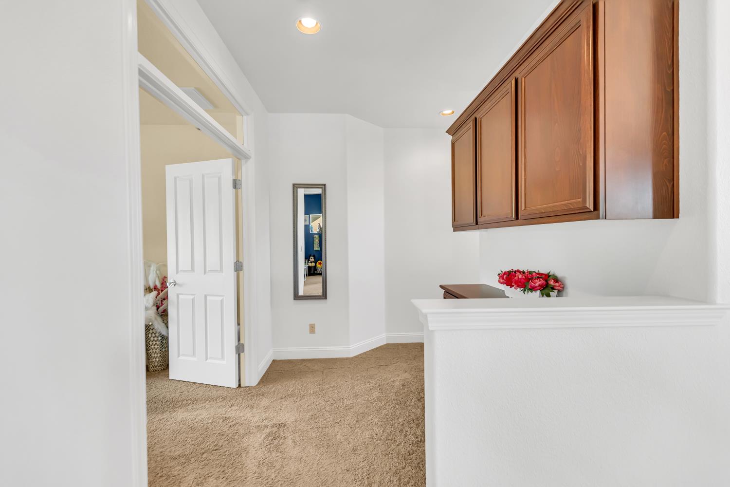Detail Gallery Image 39 of 76 For 8530 Mandorla Cir, Orangevale,  CA 95662 - 4 Beds | 3/1 Baths