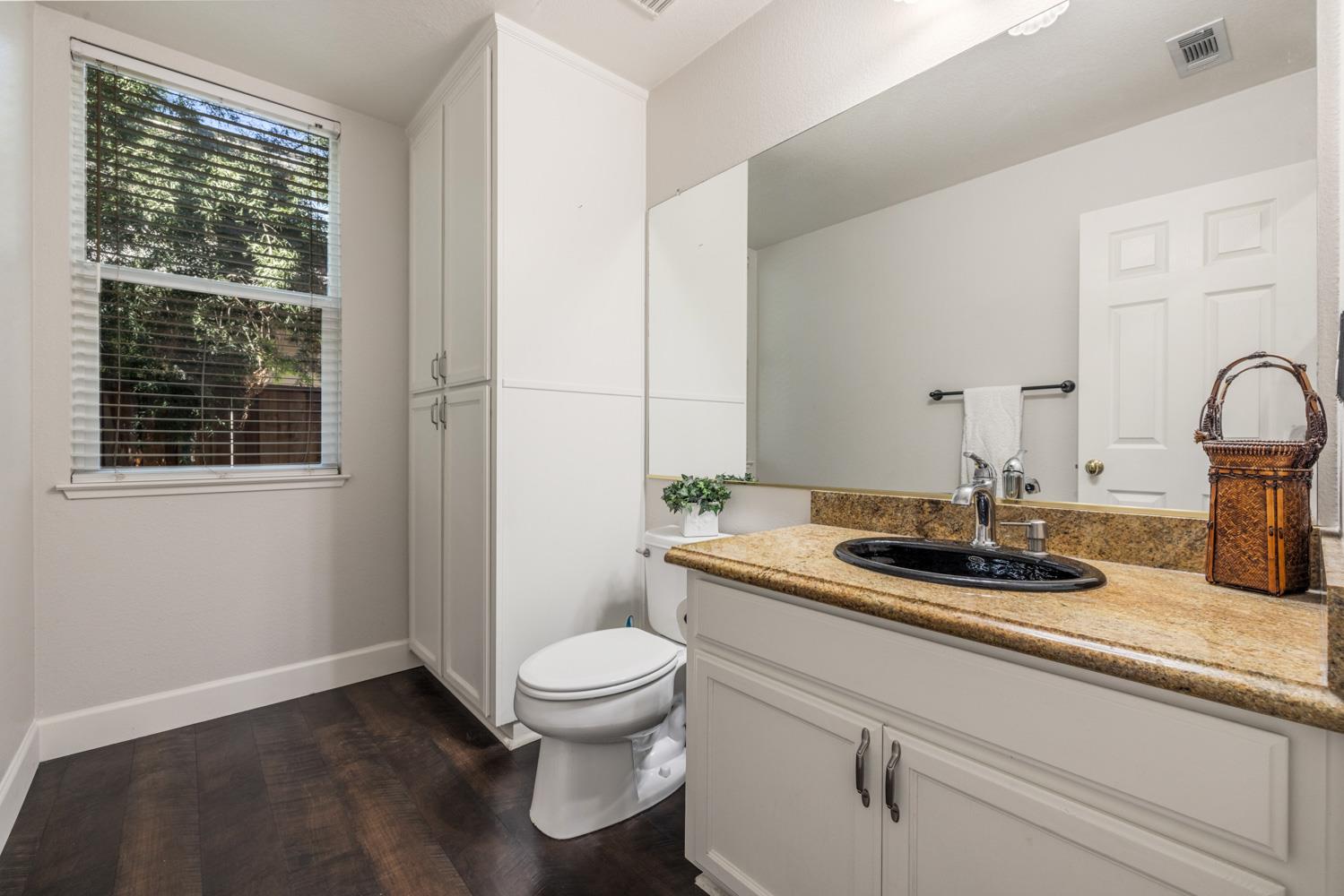 Detail Gallery Image 59 of 67 For 2550 Garazi, Tracy,  CA 95304 - 5 Beds | 3/2 Baths