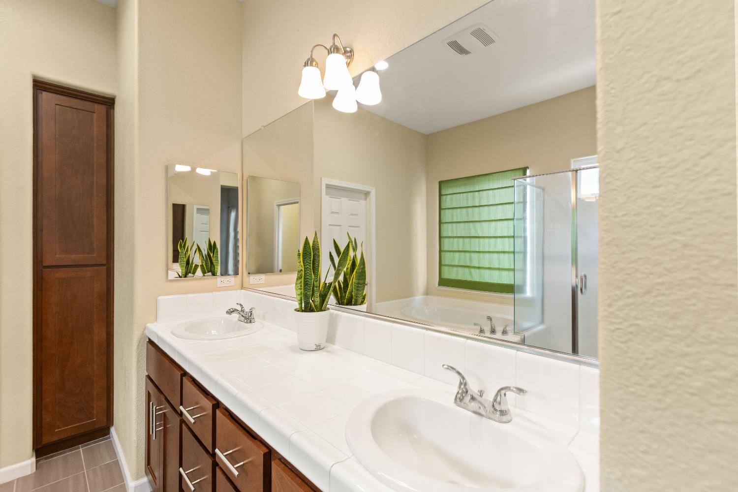 Faxon Drive, Atwater, California image 31
