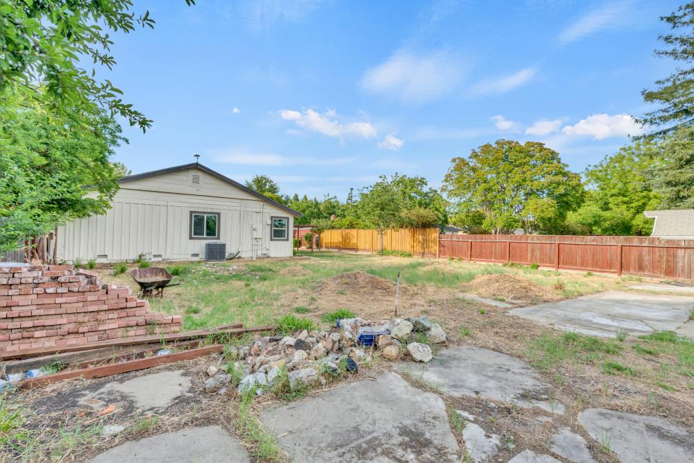 Detail Gallery Image 56 of 56 For 3000 Mission Ave, Carmichael,  CA 95608 - 3 Beds | 2 Baths