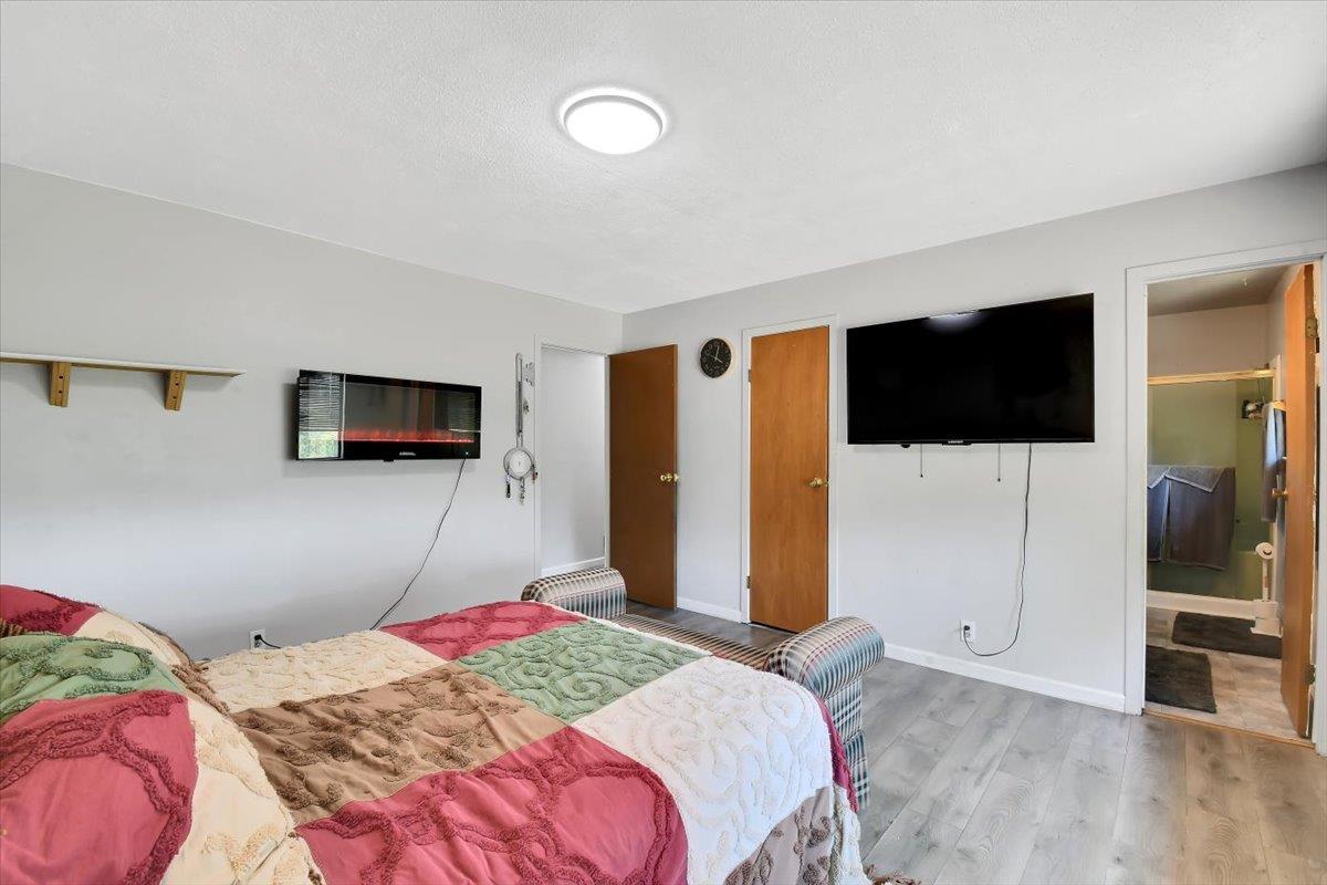 Detail Gallery Image 33 of 92 For 17657 Crest Rd, Grass Valley,  CA 95949 - 3 Beds | 2 Baths