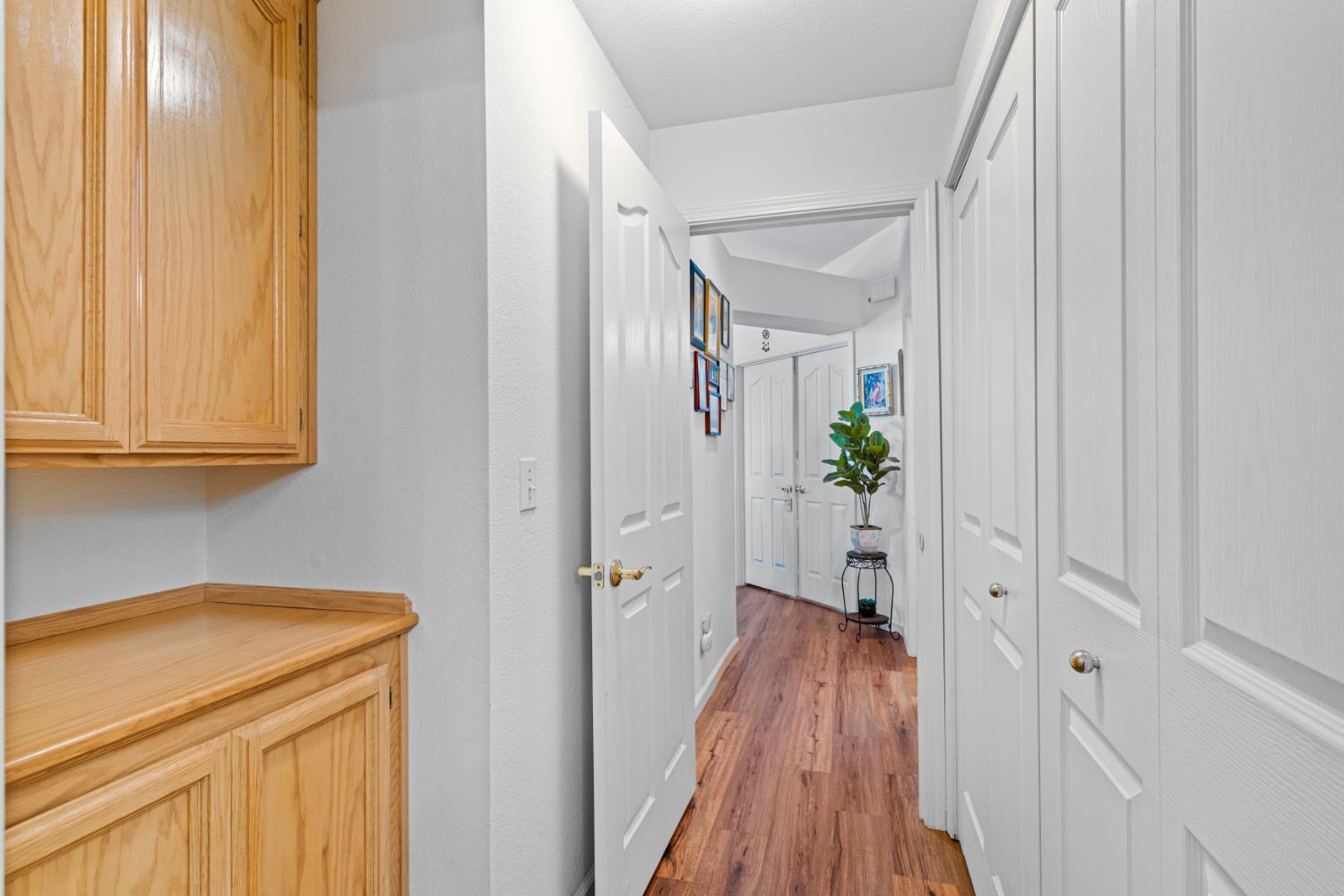 Detail Gallery Image 14 of 26 For 126 Carriage Ln, Grass Valley,  CA 95949 - 2 Beds | 2 Baths