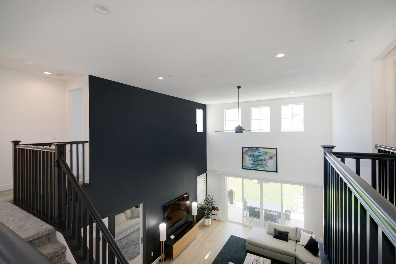 Detail Gallery Image 27 of 69 For 12818 Mission Peak Way, Rancho Cordova,  CA 95742 - 5 Beds | 4/1 Baths