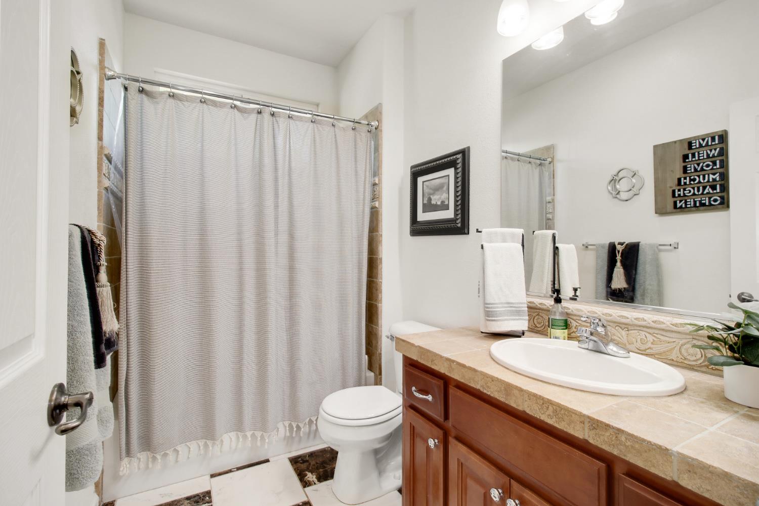 Detail Gallery Image 40 of 57 For 3068 Sparrow Dr, Sacramento,  CA 95834 - 4 Beds | 3 Baths