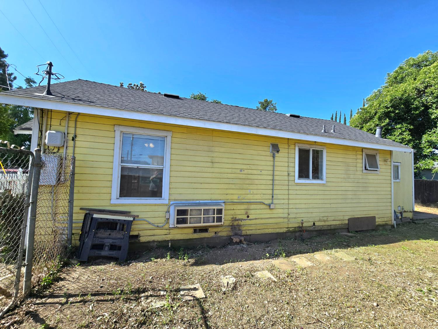 Detail Gallery Image 21 of 28 For 680 Walnut St, Yuba City,  CA 95991 - 2 Beds | 1 Baths