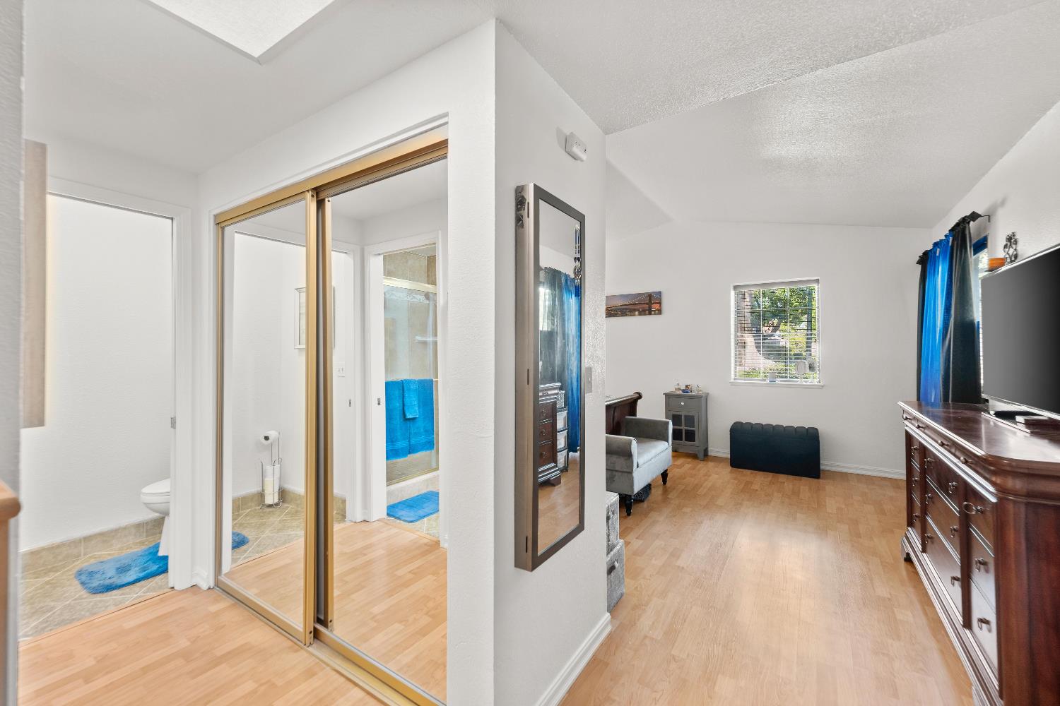 Detail Gallery Image 22 of 53 For 8193 Rose Vine Ln, Fair Oaks,  CA 95628 - 2 Beds | 2 Baths