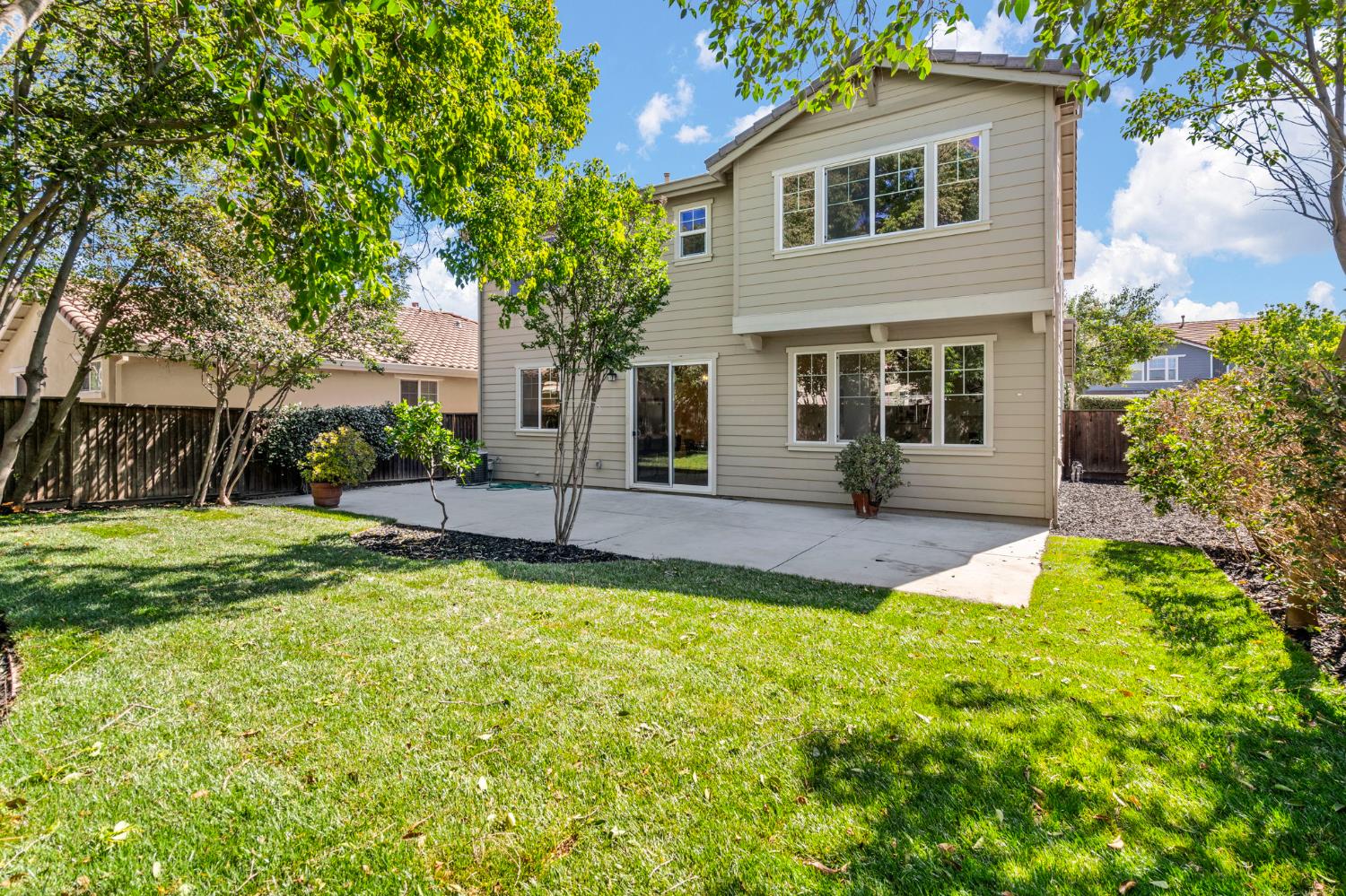 Detail Gallery Image 36 of 40 For 4677 Bonsai Ave, Tracy,  CA 95377 - 4 Beds | 2/1 Baths