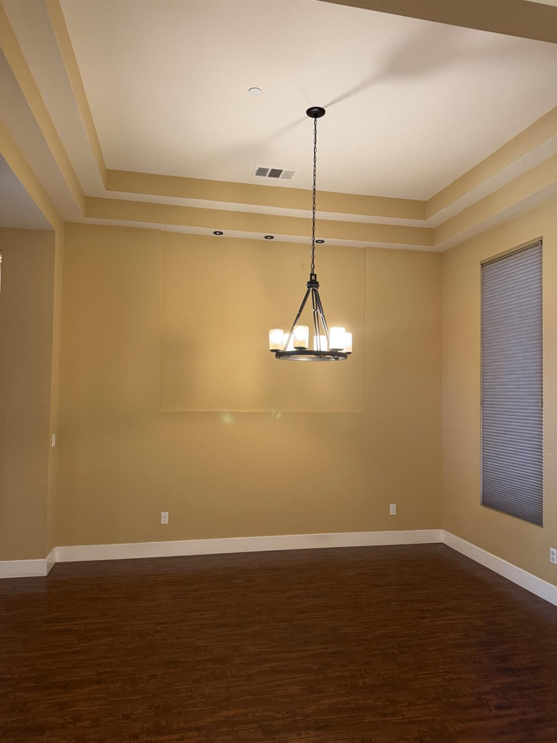 Detail Gallery Image 7 of 60 For 8856 Venikov Pl, Orangevale,  CA 95662 - 4 Beds | 3 Baths