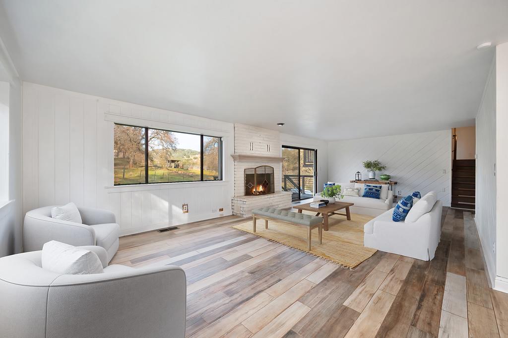 Detail Gallery Image 8 of 43 For 1930 Indian Rock Rd, Cool,  CA 95614 - 3 Beds | 2/1 Baths