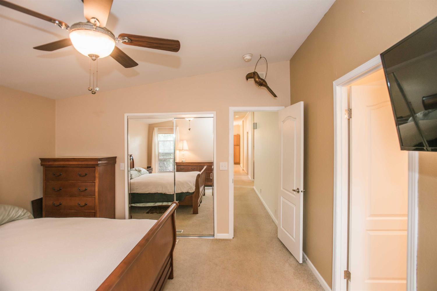 Detail Gallery Image 56 of 59 For 6946 27th St, Sacramento,  CA 95822 - 3 Beds | 2 Baths