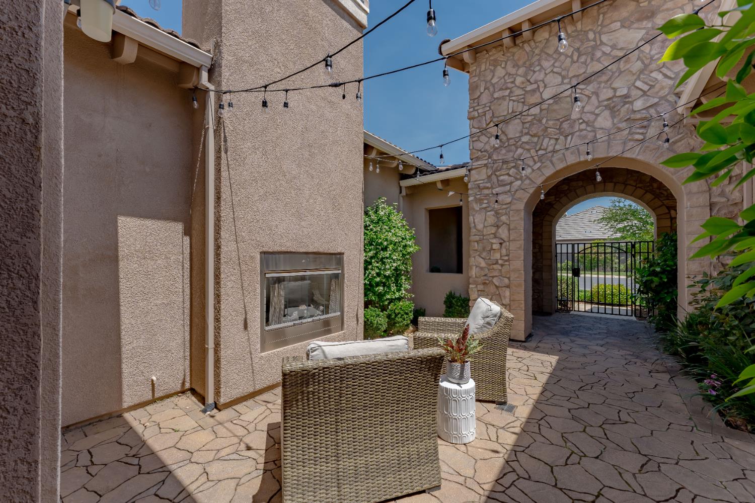 Orsay Way, El Dorado Hills, California image 46