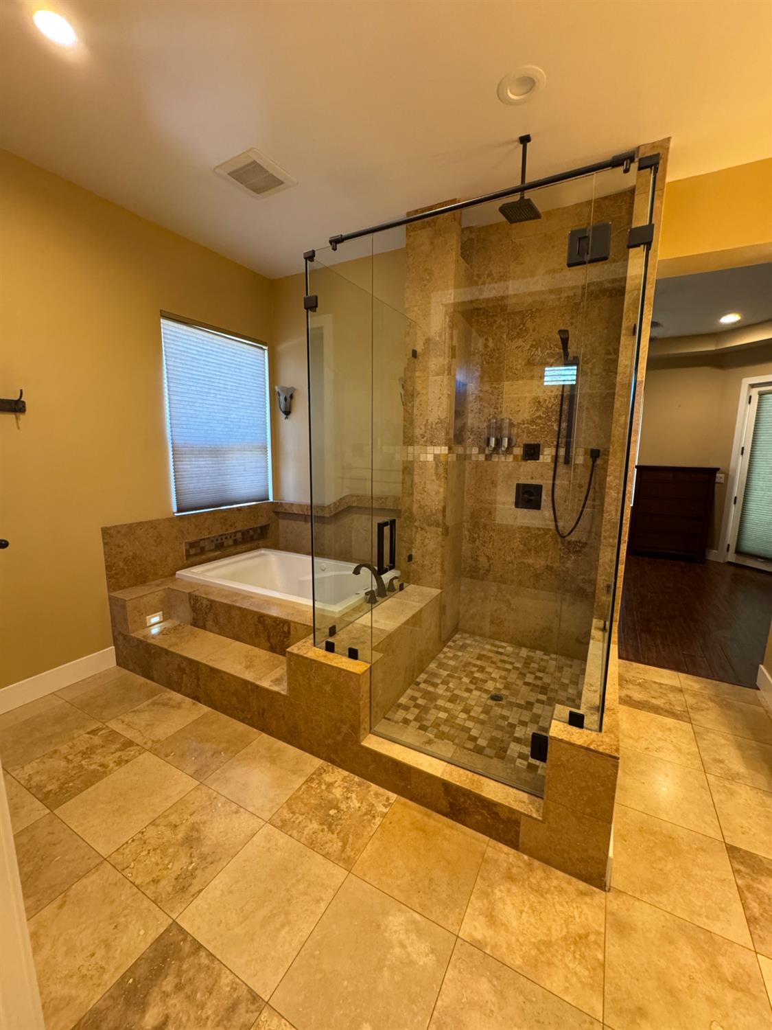 Detail Gallery Image 34 of 60 For 8856 Venikov Pl, Orangevale,  CA 95662 - 4 Beds | 3 Baths
