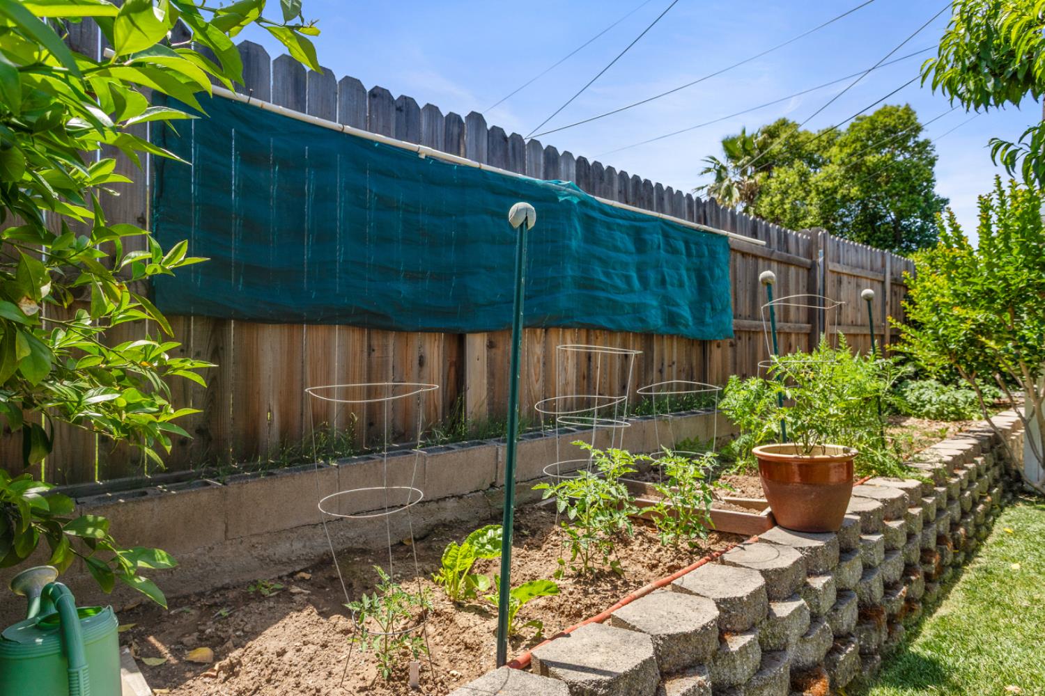 Detail Gallery Image 27 of 29 For 3136 Chelsea Rd, Sacramento,  CA 95864 - 4 Beds | 2 Baths