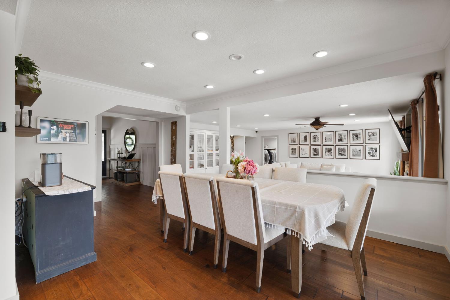 Detail Gallery Image 16 of 90 For 3379 Paloran Ct, Shingle Springs,  CA 95682 - 4 Beds | 3 Baths