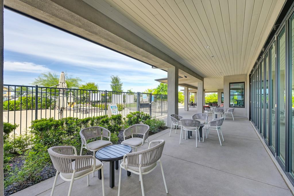 Goldenvue Walk, Sacramento, California image 50